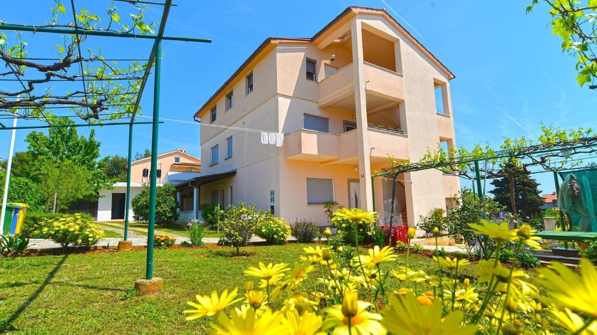 Appartement Fuer 4 Personen Ca 66 Qm In Banjole, Istrien Istrische Riviera *